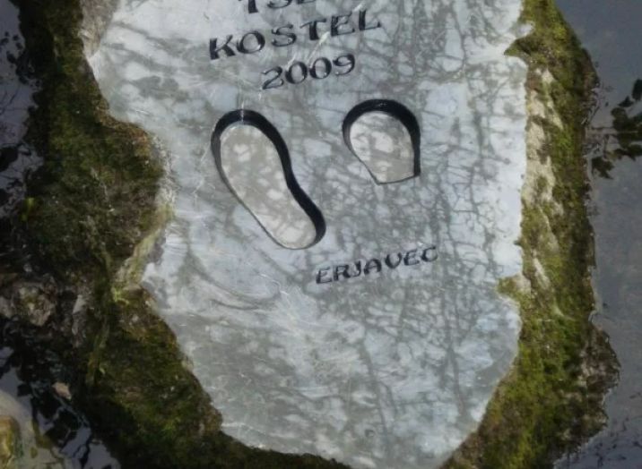 spominsko obeležje
